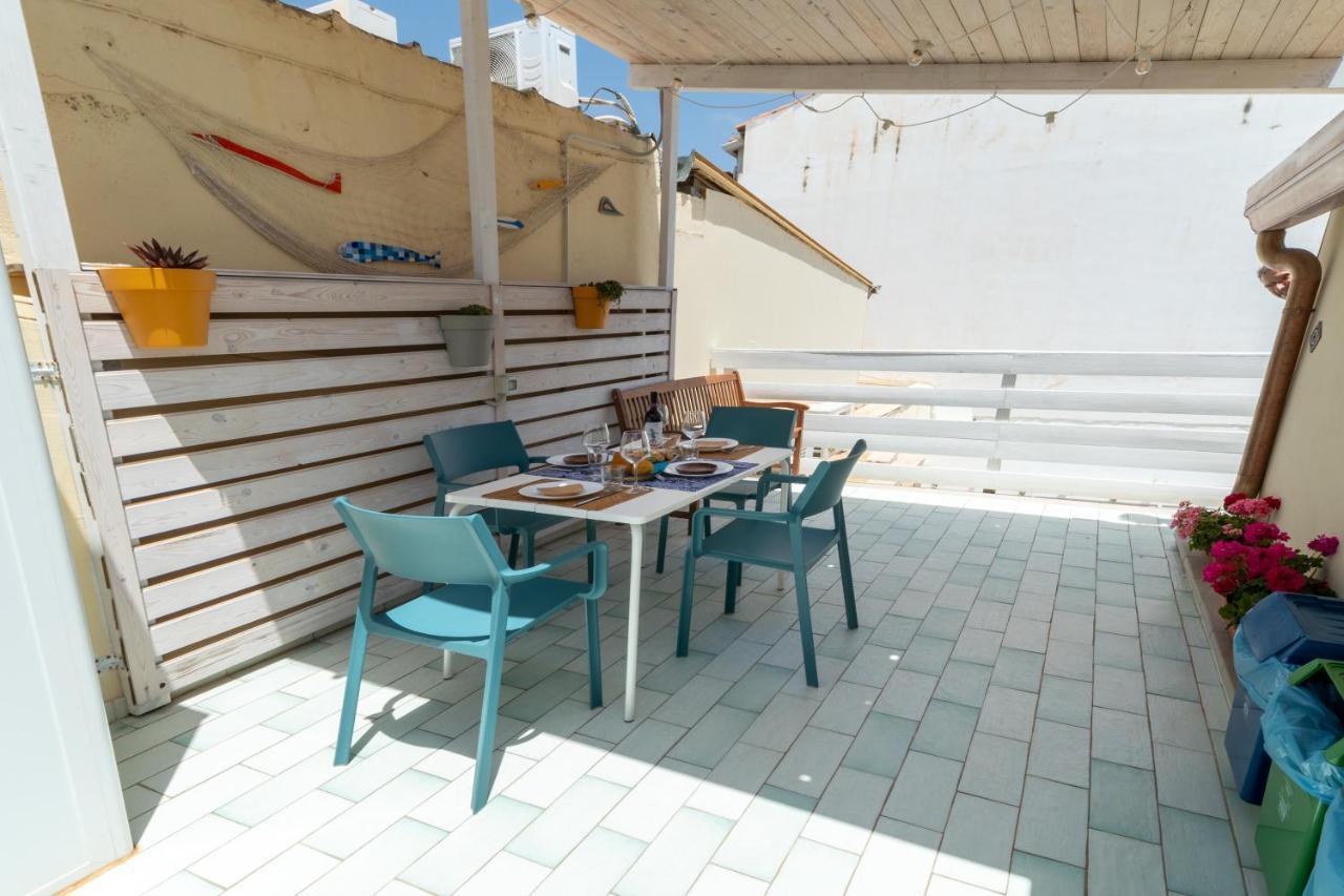 Saltwater Con Parcheggio Privato Lägenhet Marina di Ragusa Exteriör bild