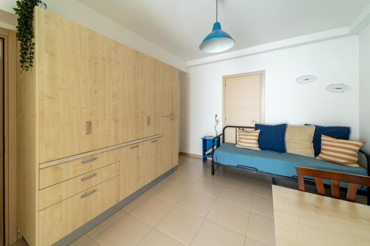 Saltwater Con Parcheggio Privato Lägenhet Marina di Ragusa Exteriör bild