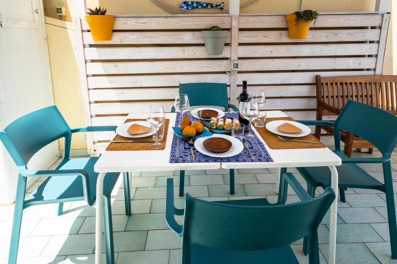 Saltwater Con Parcheggio Privato Lägenhet Marina di Ragusa Exteriör bild