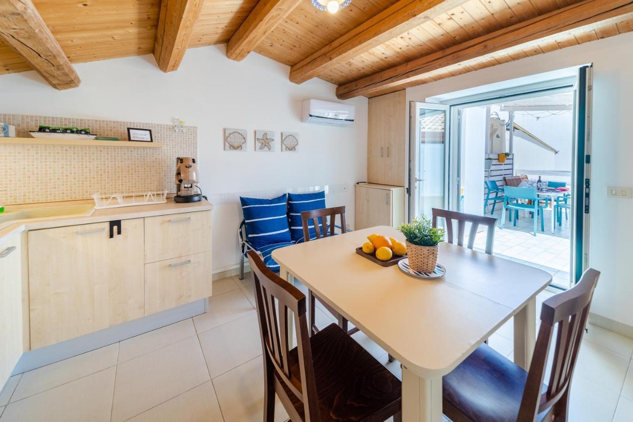Saltwater Con Parcheggio Privato Lägenhet Marina di Ragusa Exteriör bild