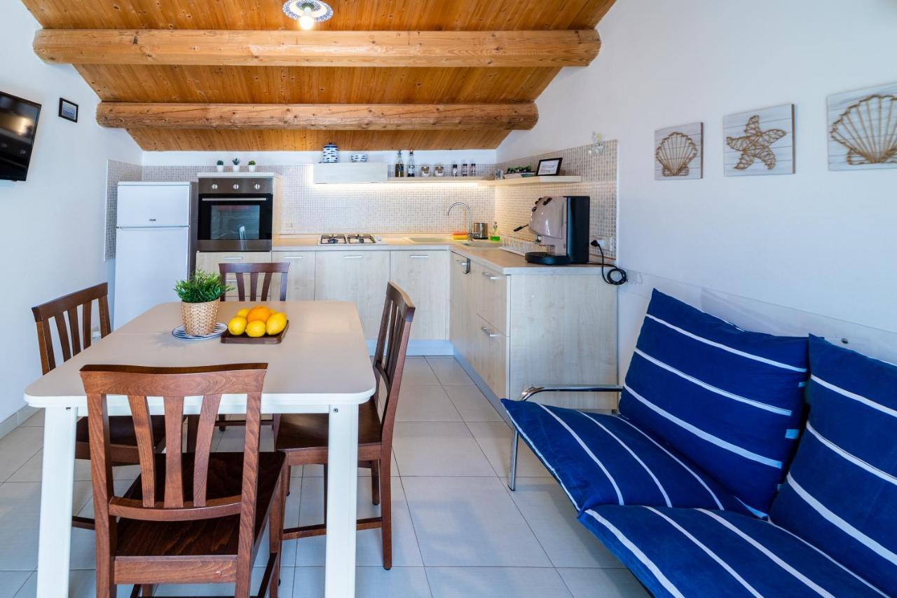 Saltwater Con Parcheggio Privato Lägenhet Marina di Ragusa Exteriör bild