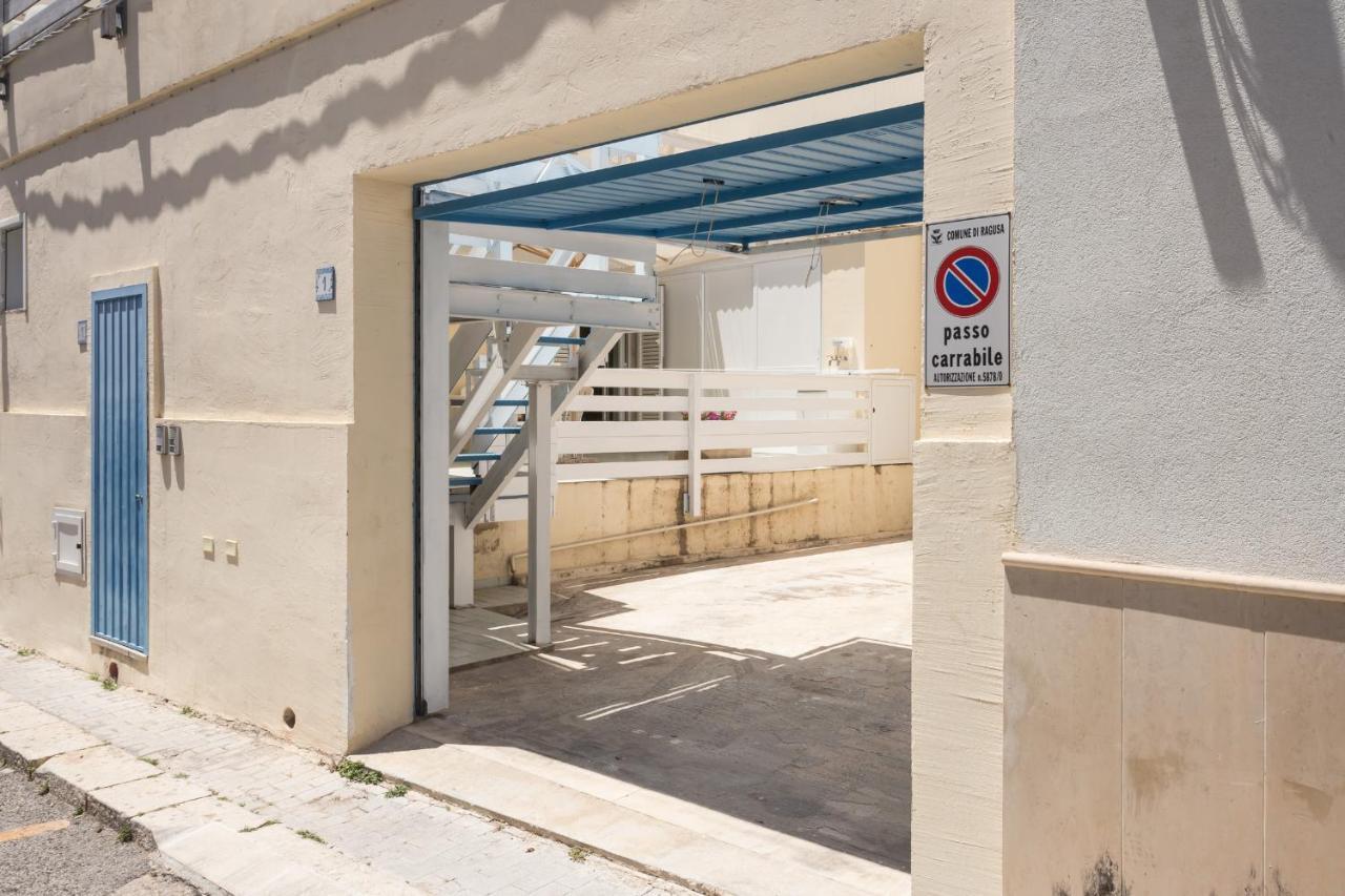 Saltwater Con Parcheggio Privato Lägenhet Marina di Ragusa Exteriör bild